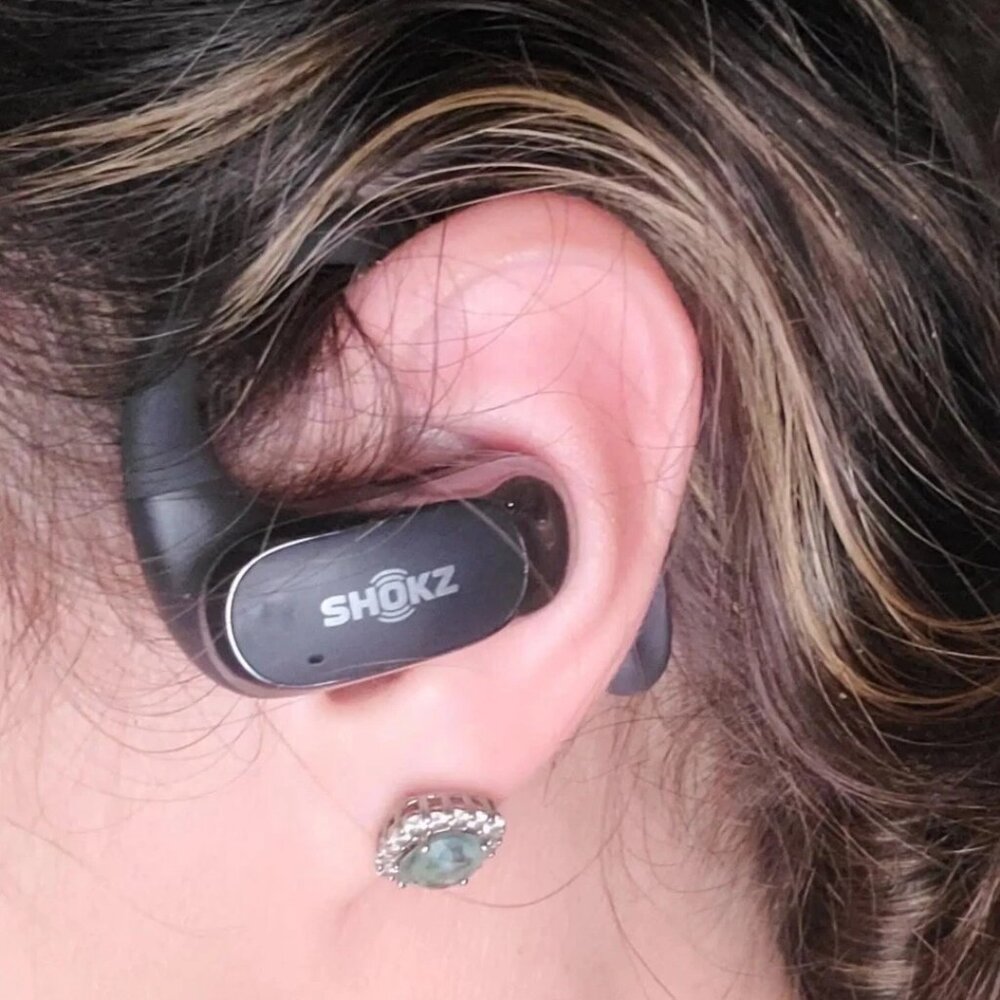 GREAT GIFT! Shokz OpenFit Air Open-Ear True Wireless Earbuds pods